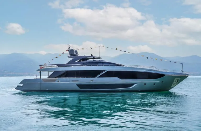 Riva 112' Dolcevita Super